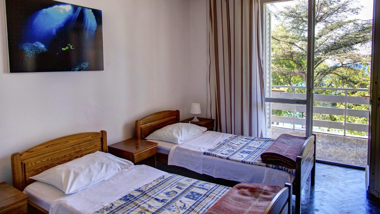 Dck Rooms Kostrena Exteriör bild